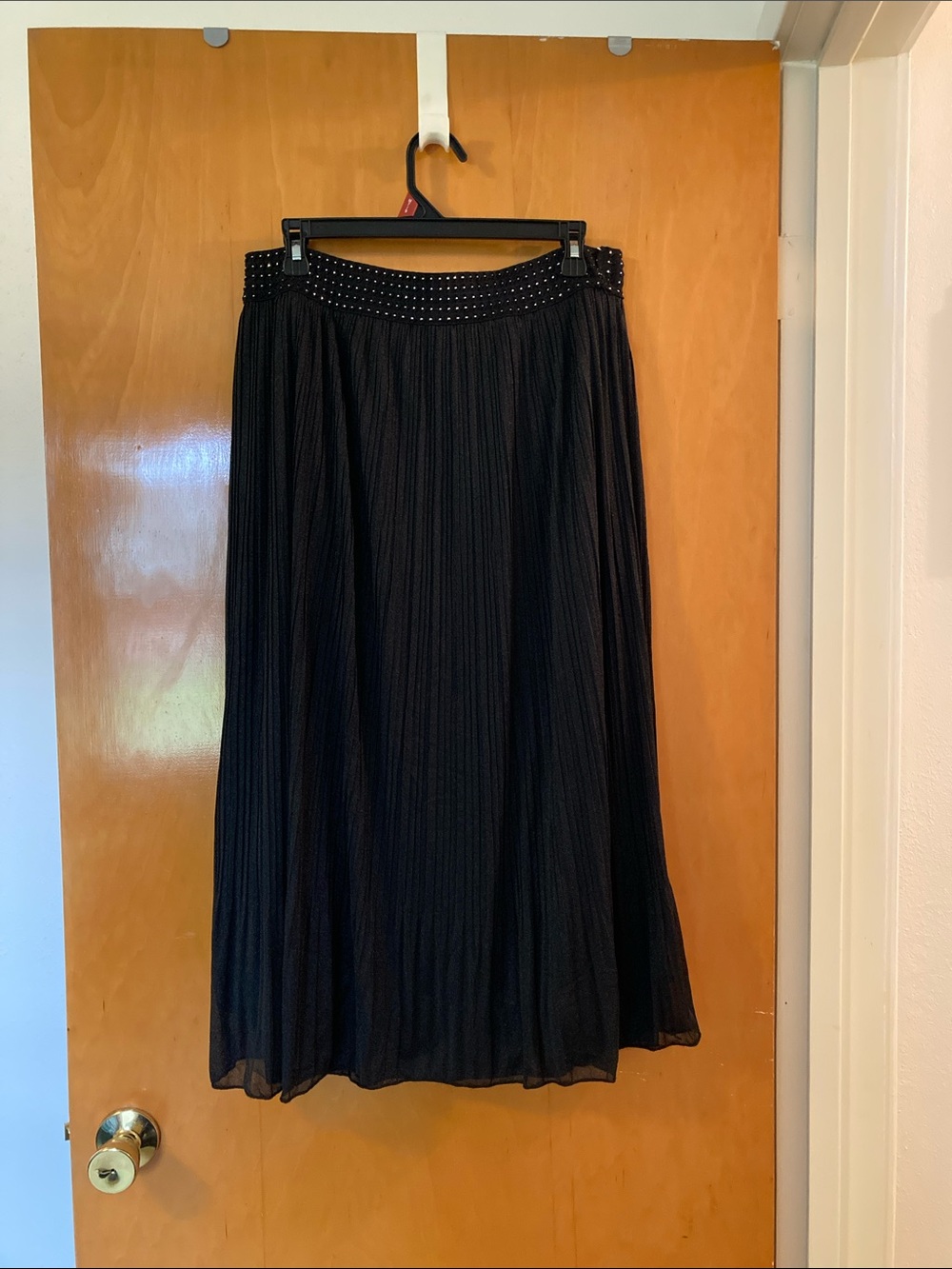 Metro Wear Black Pleated Midi Skirt with Studded Waistband